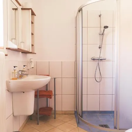 Wein & Gaestehof Erlacher Oda ve Kahvaltı 3*