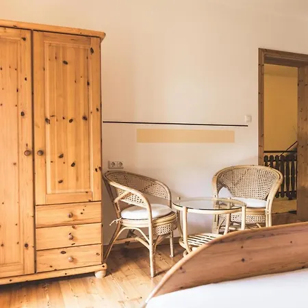 Wein & Gaestehof Erlacher Bed & Breakfast 3*