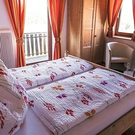 Wein & Gaestehof Erlacher Nocleg ze śniadaniem 3*